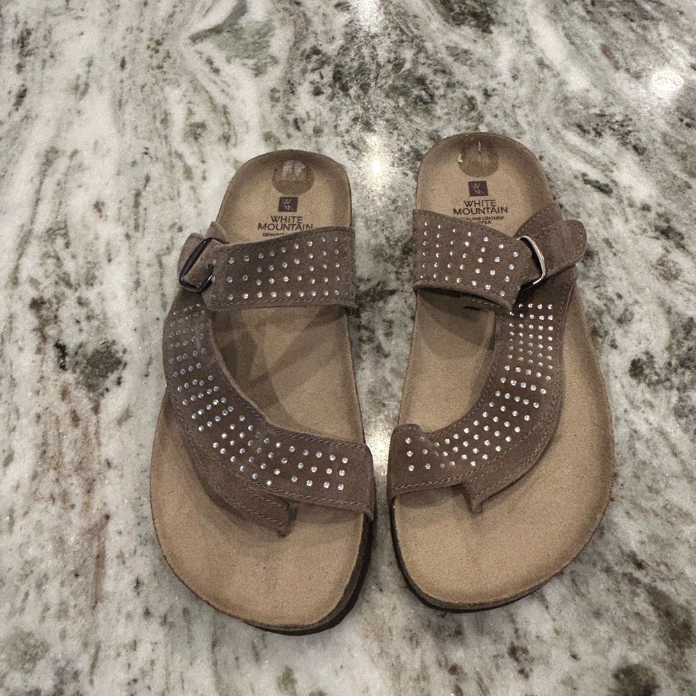 White Mountain Women's Brown Sandals